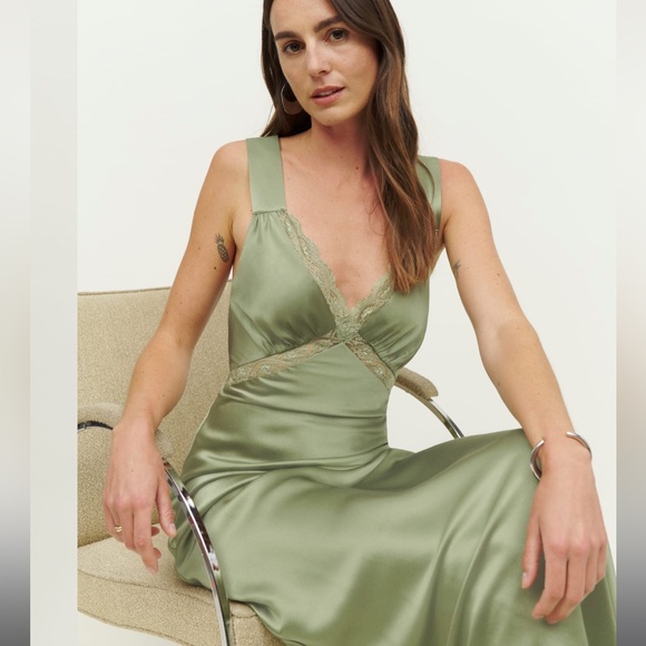 Chania Silk Dress - Picture 3 of 14